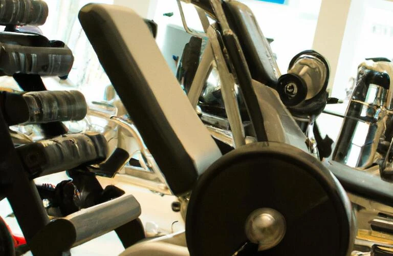幅広い世代に寄り添うフィットネスジム<br>あなたに合ったトレーニングプログラムを見つけよう！